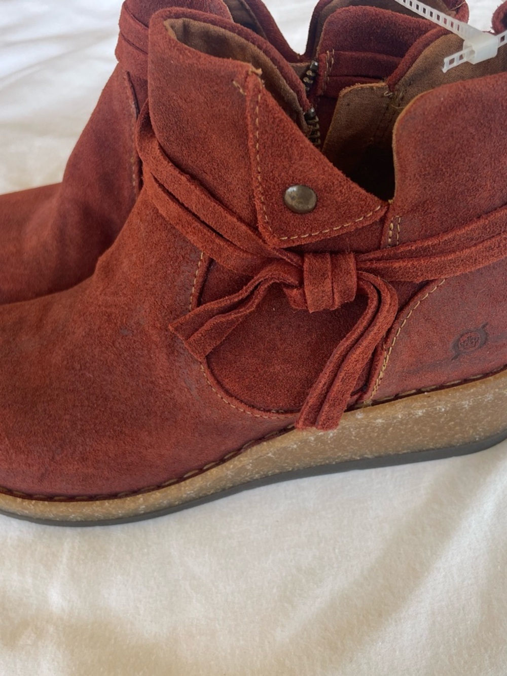 Born Red Suede Ankle Boots Size 8.5 Boho Western Side Zip 🍂